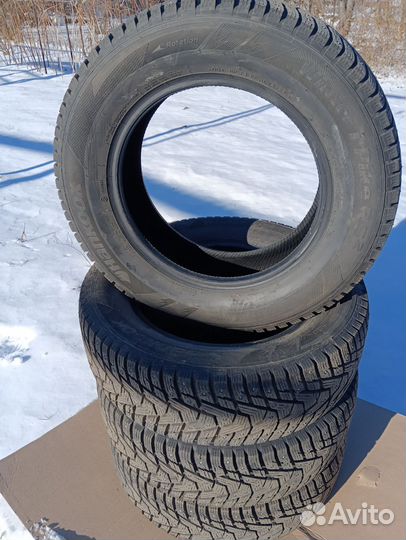 Hankook Winter I'Pike RS2 W429 215/65 R16