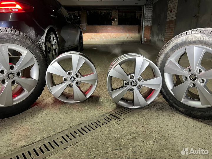 Диски skoda r16 оригинал