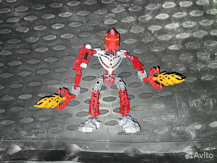 Lego bionicle (биониклы)