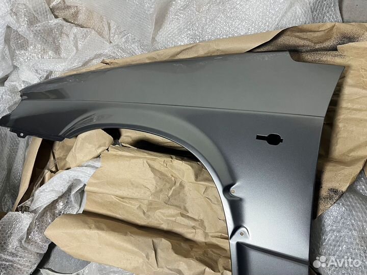 Кыло переднее левое Ваз 2113-2115 Оригинал в цвет