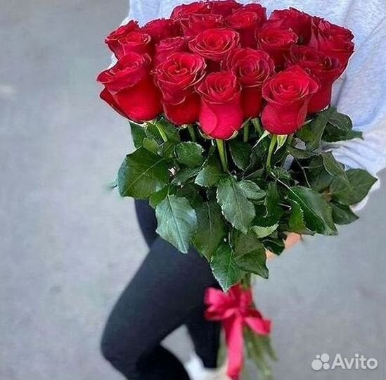 Высокие Розы с Доставкой