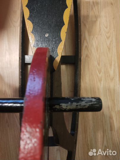 Детская качалка лошадь