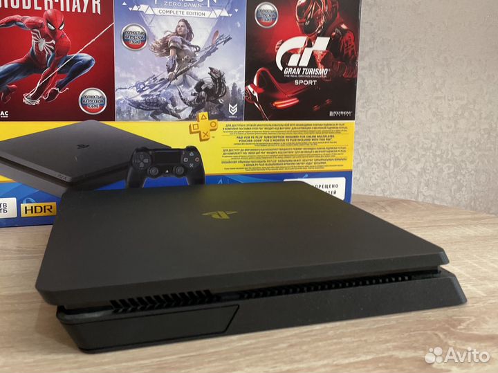 Sony ps4 Slim 1tb как новая с играми