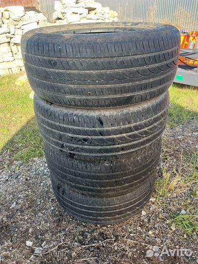 Aplus A607 285/50 R20