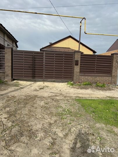 Ворота с калиткой распашные , элеменьы забора