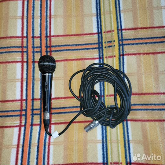 Микрофон Behringer super cardioid XM1800S