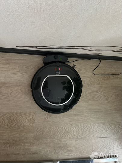 Робот пылесос