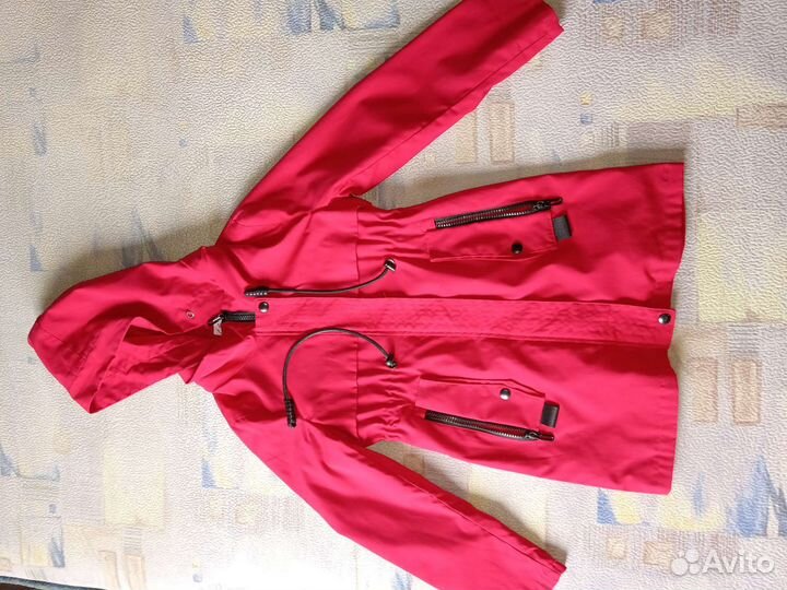 Ветровка для девочки