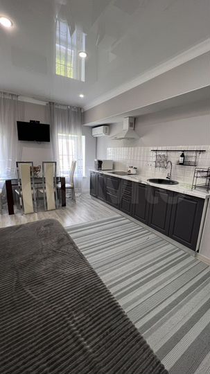 Дом 53 м² на участке 8,5 сот.