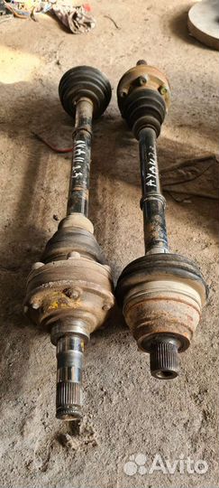 Привод передний Audi 100/44