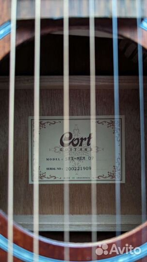 Электроакустическая гитара Cort