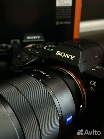 Sony alpha a7r3 + объектив sony FE 24-70mmf/4