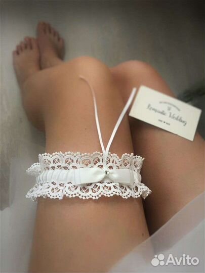 Свадебные подвязки на ножку