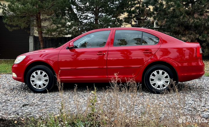 Skoda Octavia 1.6 МТ, 2011, 110 000 км