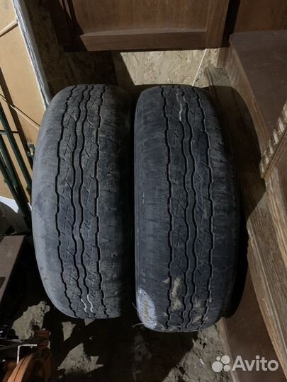 Bridgestone Dueler H/T D687 225/65 R17