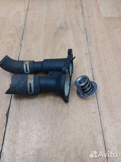 Термостат Ford Fiesta fxjb 2002