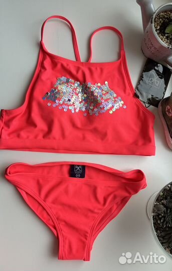 Новый купальник, 9-10лет