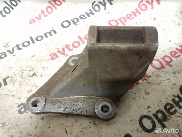 Кронштейн гура Lifan Smily LF479Q3B 2011