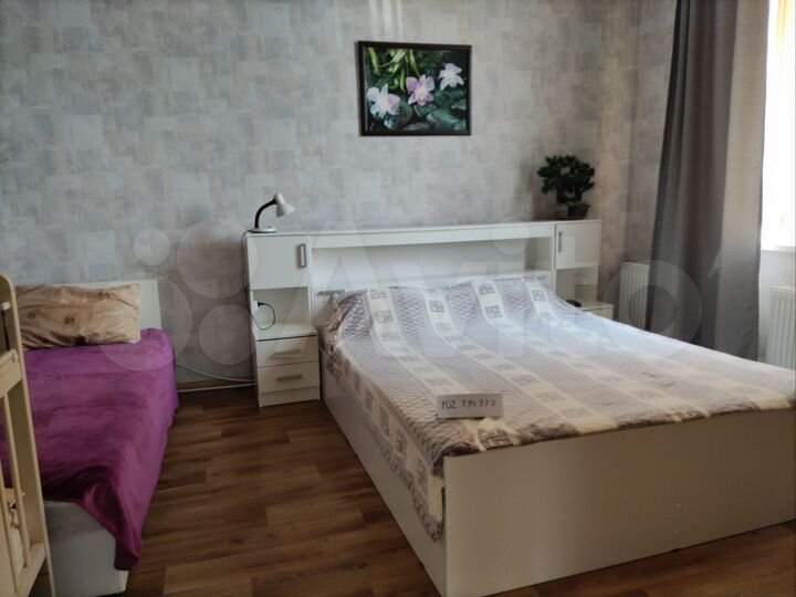1-к. квартира, 42 м², 1/2 эт.