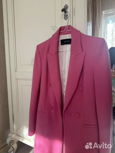 Пиджак zara розовый