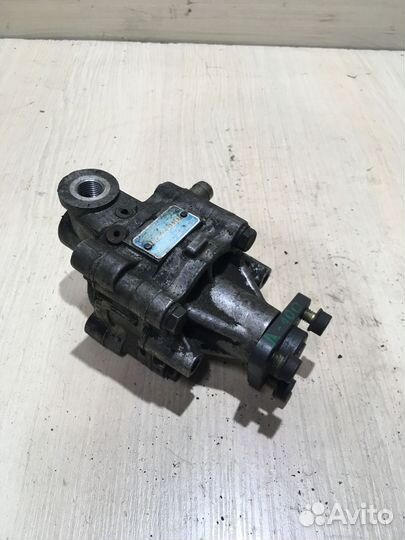 Насос гидроусилителя Ауди 100 С4