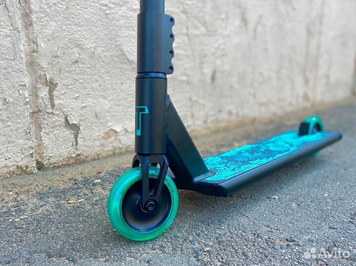 Трюковой самокат Tech Team TT Zander 2022