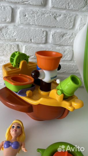 Игрушки для купания в ванной