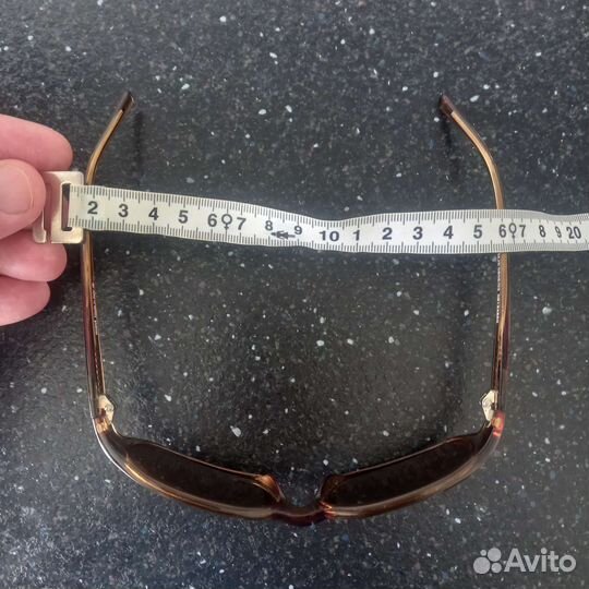 Солнцезащитные очки