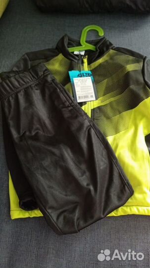 Спортивный костюм для мальчика размер 128-134