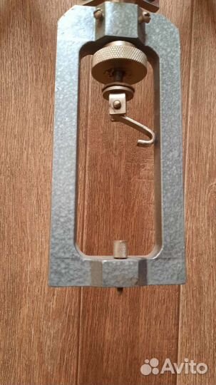 Стойка тринога