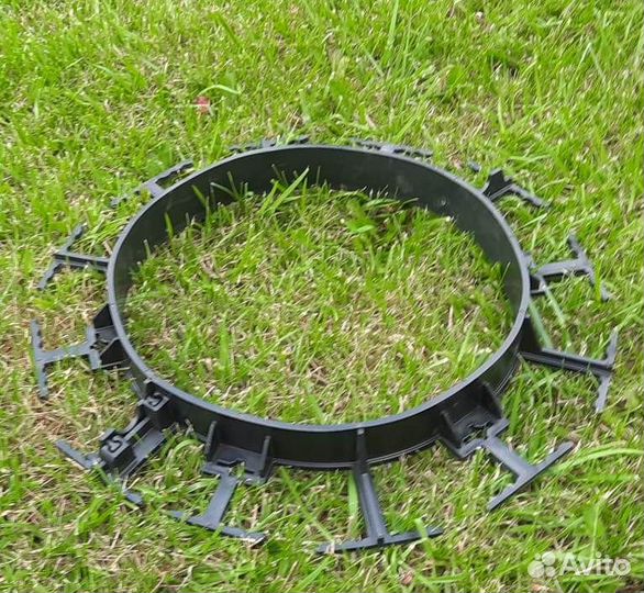 Гибкий пластиковый садовый бордюр