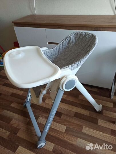 Детский стульчик для кормления happy baby (б/у)