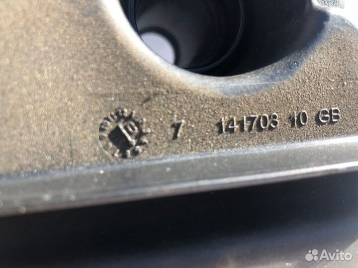 Клапанная крышка BMW N46 BMW e90 e87 e60