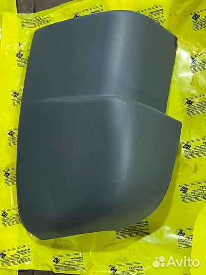 Клык угол бампера задний на Mercedes Sprinter