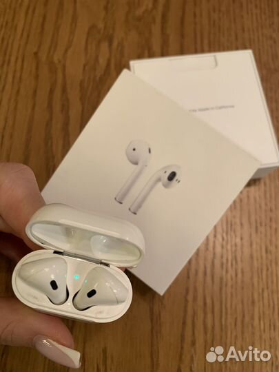 Наушники airpods 1 поколения