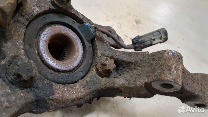 Ступица (кулак, цапфа) Opel Zafira A, 2004