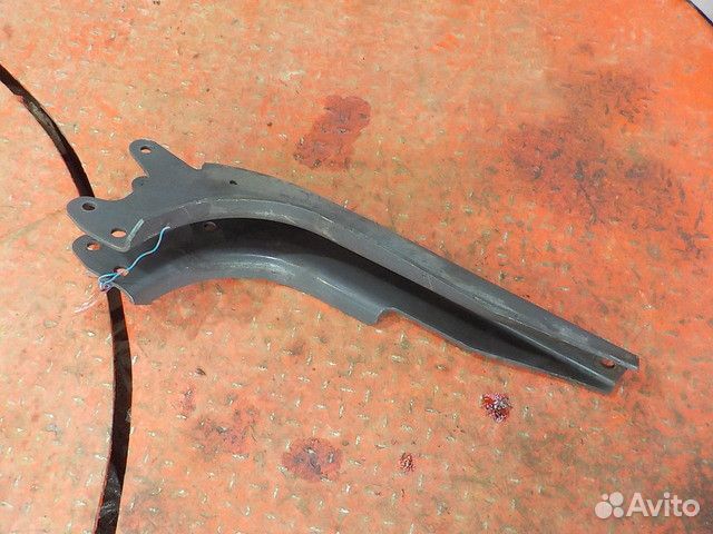 Кронштейн замка кабины Scania