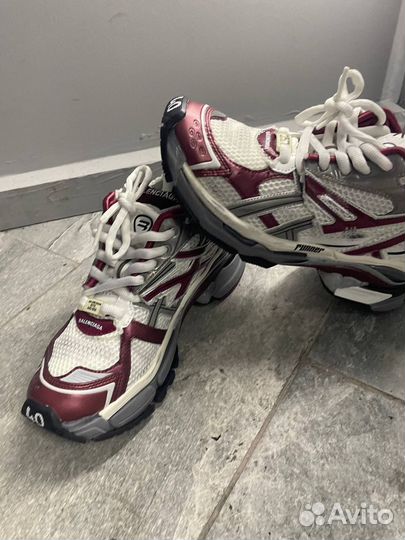 Balenciaga runner