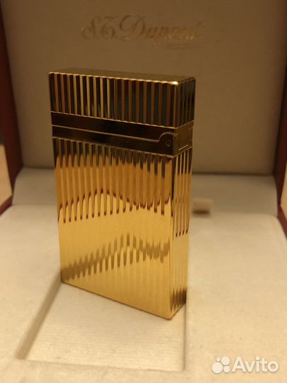 Новая.Оригинальная Зажигалка S.T. Dupont