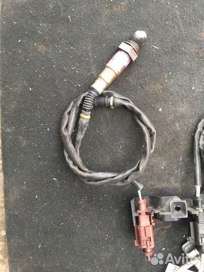 Датчик расхода воздуха Volkswagen Passat B6 2006