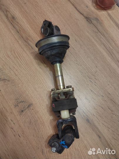 Карданчик рулевой Nissan X-Trail NT30