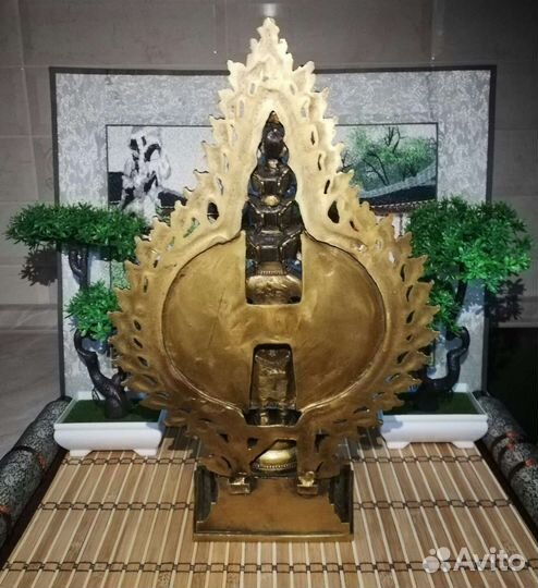 Статуэтка Будда Авалокитешвара многоликий 11 голов
