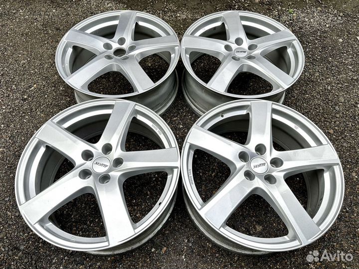 Диски Alutec Freeze 7.5x19 5x112 ET32 Dia 66.6