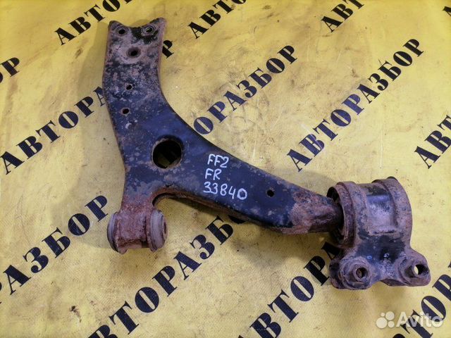 Рычаг передний правый нижний Ford Focus 2