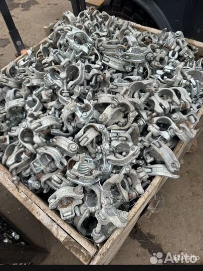 Хомуты для строительных лесов