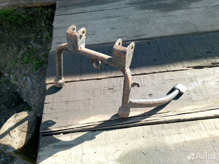 Центровая Подножка для скутера