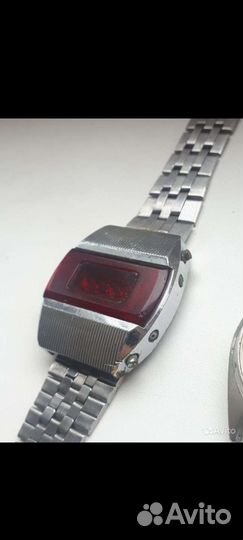 Часы электроника 1 СССР