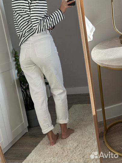 Джинсы белые zara брюки