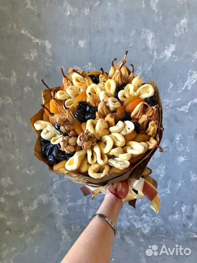 Букет из сухофруктов