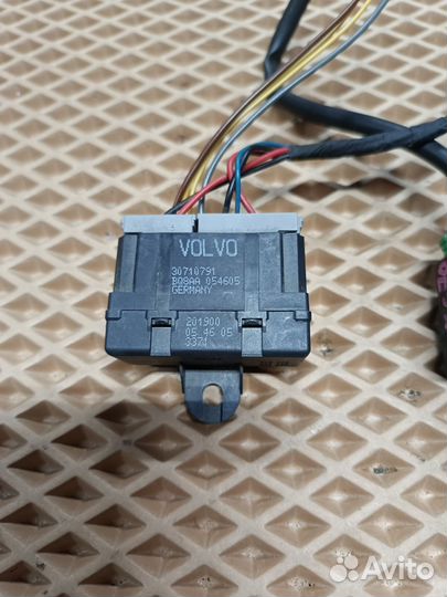 Блок подогрева сидения Volvo C30 S40 S80 V60 XC70